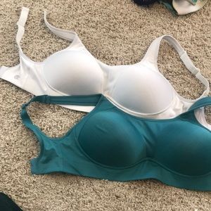 Power shape sports bra